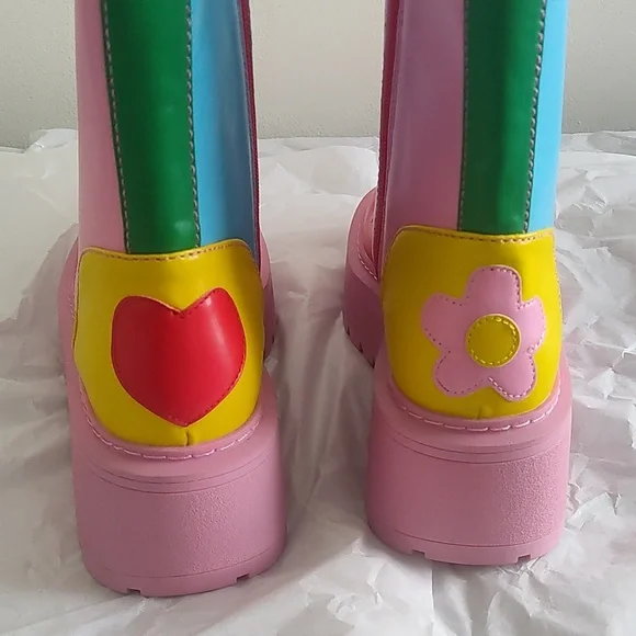 Free Luv Nation Combat Boots - Picture 10 of 13